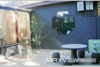 Gulou Courtyard   |   鼓楼四合院 3bedroom 300sqm ¥35,000 BJ000465