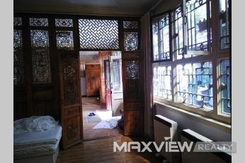 North Xinqiao Courtyard | 北新桥四合院 2bedroom 180sqm ¥18,000 ZB000166