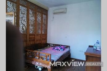 North Xinqiao Courtyard | 北新桥四合院 2bedroom 180sqm ¥18,000 ZB000166