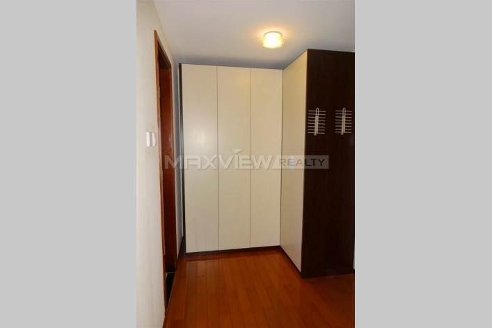 Blue Castle International | 蓝堡国际公寓 1bedroom 136sqm ¥16,000 BJ0001208