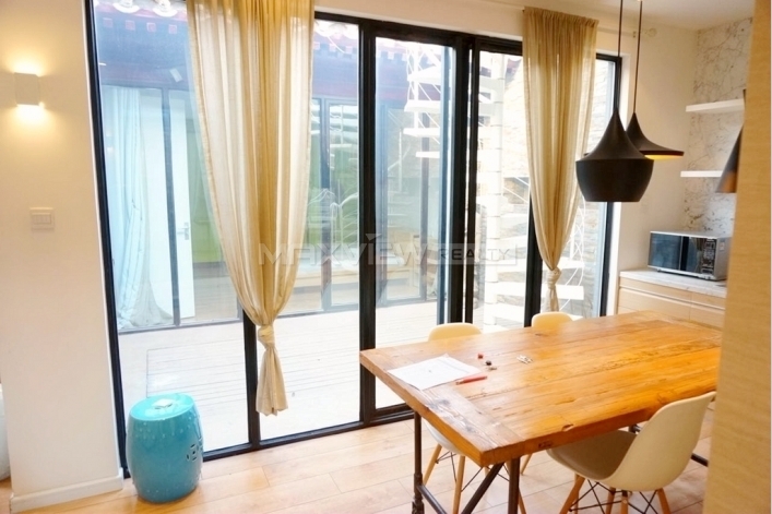 North Xinqiao Courtyard | 北新桥四合院 2bedroom 160sqm ¥32,000 ZB001622