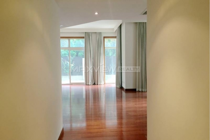 Fantastic house in Park Avenue for rent in Beijing 4bedroom 370sqm ¥55,000 BJ0001646