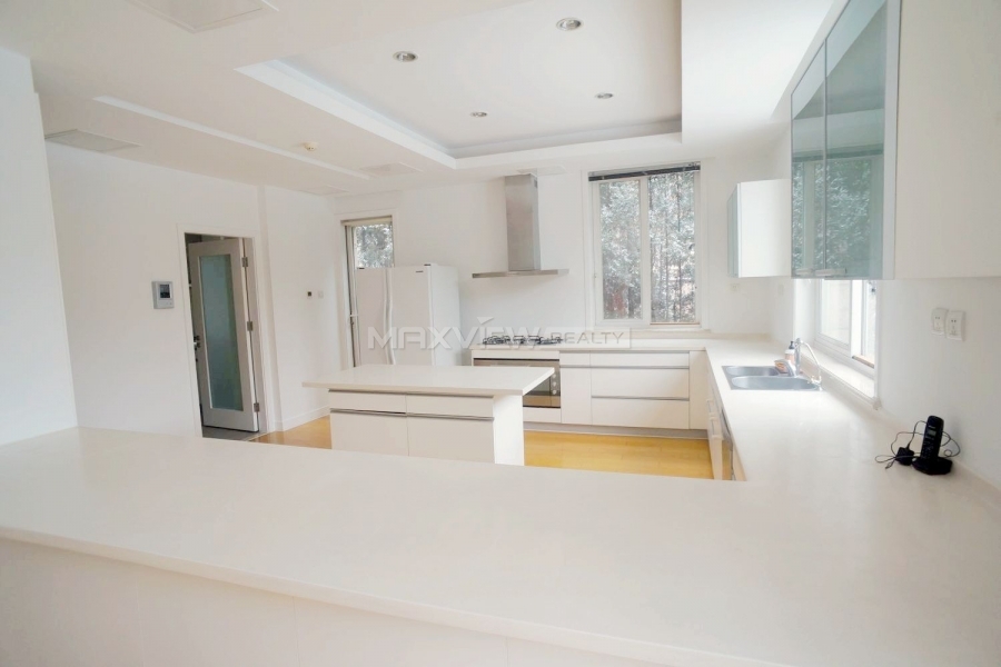 Beijing villa rent Grand Hills 5bedroom 500sqm ¥60,000 BJ0002320