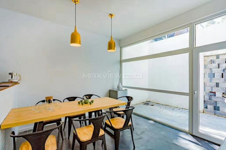 Dongshiertiao Courtyard 3bedroom 200sqm ¥30,000 BJ0003219