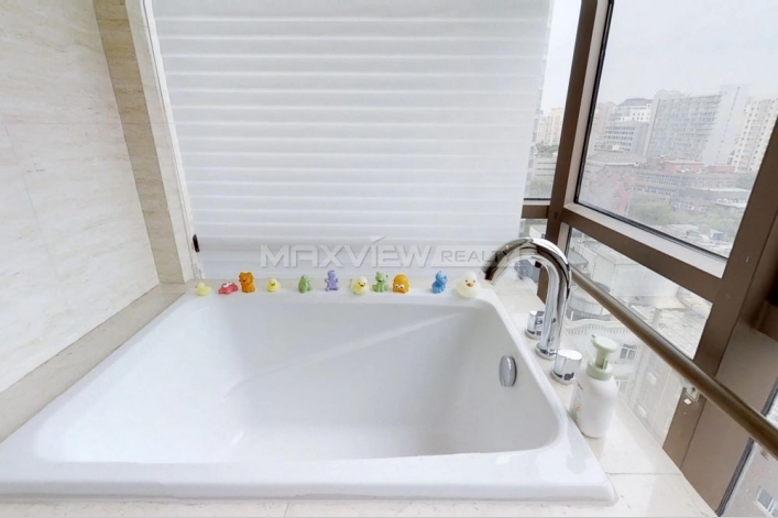 Bai Fu Yi Serviced Apartment 4bedroom 362sqm ¥62,000 PRS616