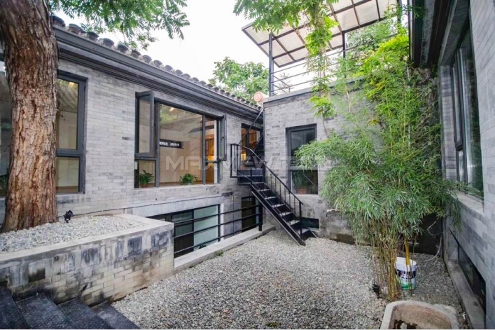 Dongsi Courtyard  4bedroom 200sqm ¥90,000 PRS903