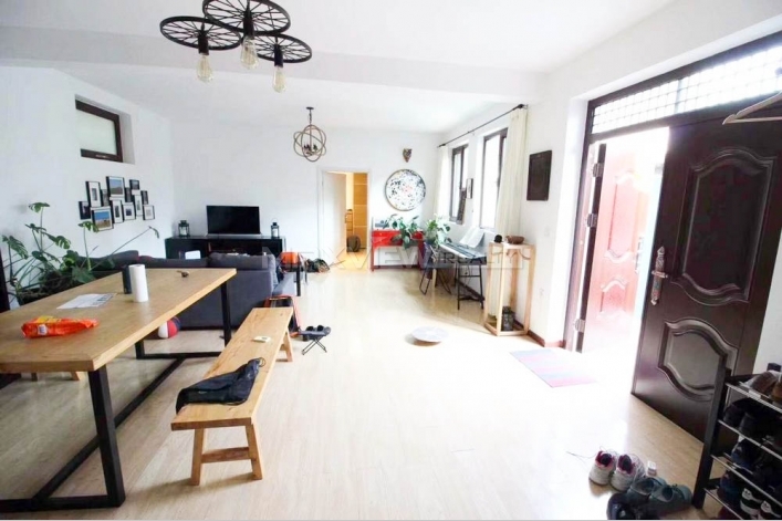 Xinqiao North Court Yard 2bedroom 150sqm ¥25,000 PRS1030