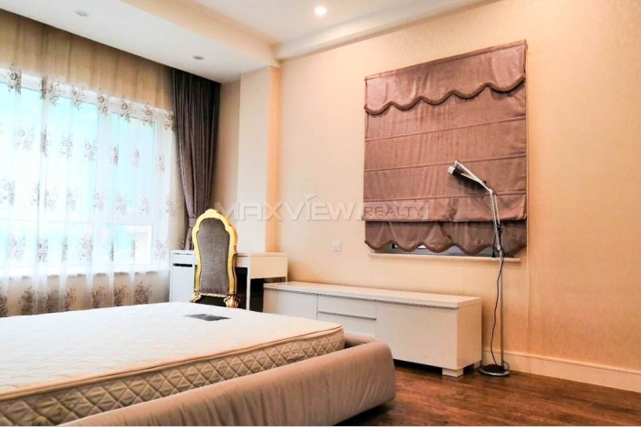 Beijing Riviera 4bedroom 300sqm ¥58,000 PRS1211