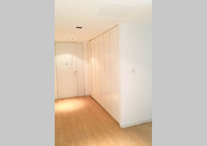 Sanlitun SOHO 2bedroom 150sqm ¥24,000 PRS1232