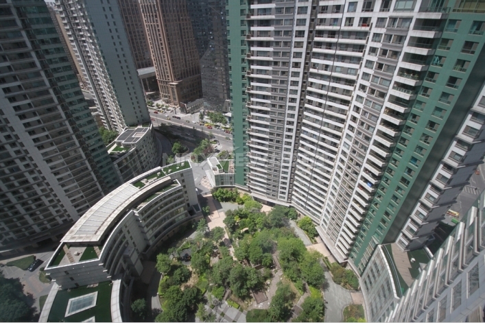Central Park Tower 23
