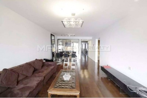 Excellent apartment in Shiqiao Apartment for Rent
