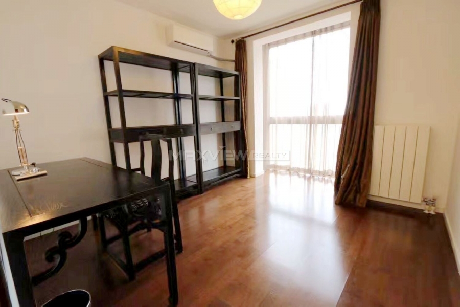 Shiqiao Apartment