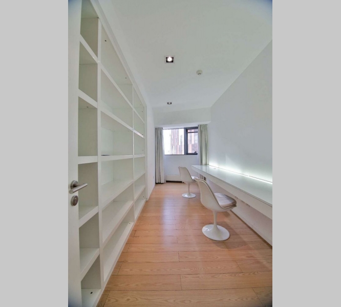 Sanlitun SOHO&nbsp;1bedroom&nbsp;122sqm&nbsp;&yen;19,000&nbsp;PRY00185