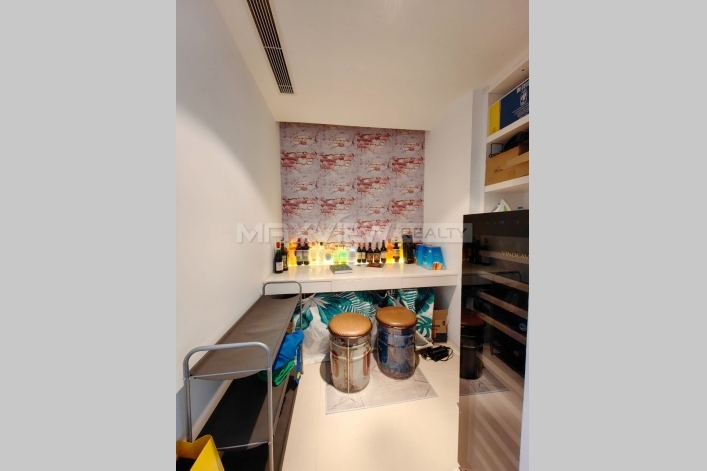 Sanlitun SOHO 三里屯SOHO&nbsp;3bedroom&nbsp;141sqm&nbsp;&yen;23,500&nbsp;BJ0008124