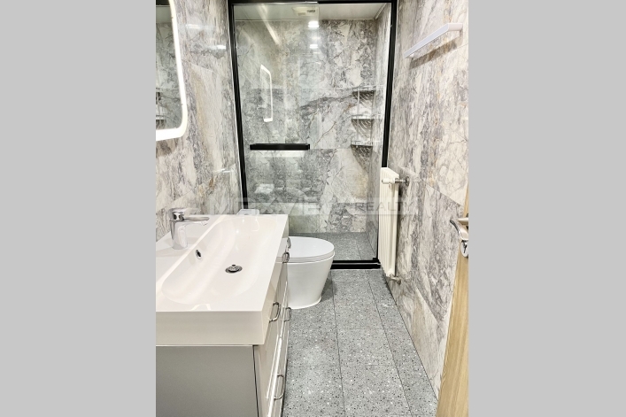 Fortune Plaza 财富中心&nbsp;2bedroom&nbsp;152sqm&nbsp;&yen;26,000&nbsp;BJ0008156