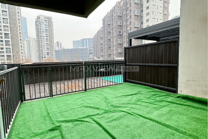 Baoxing huating (Terrace)
