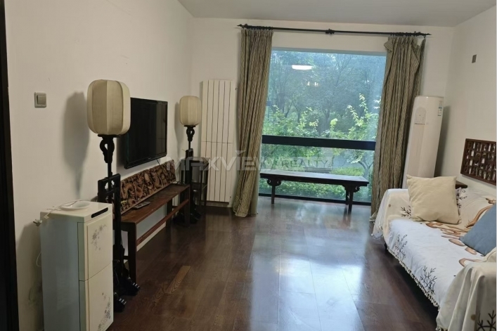 Shiqiao Apartment