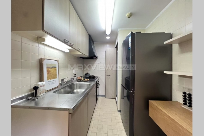 Jiuxian Apartment