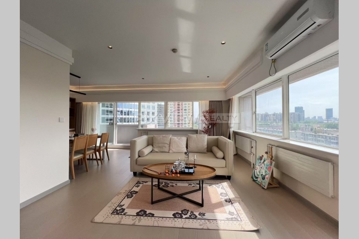 Jiuxian Apartment
