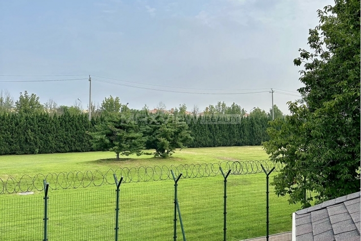 Beijing Riviera